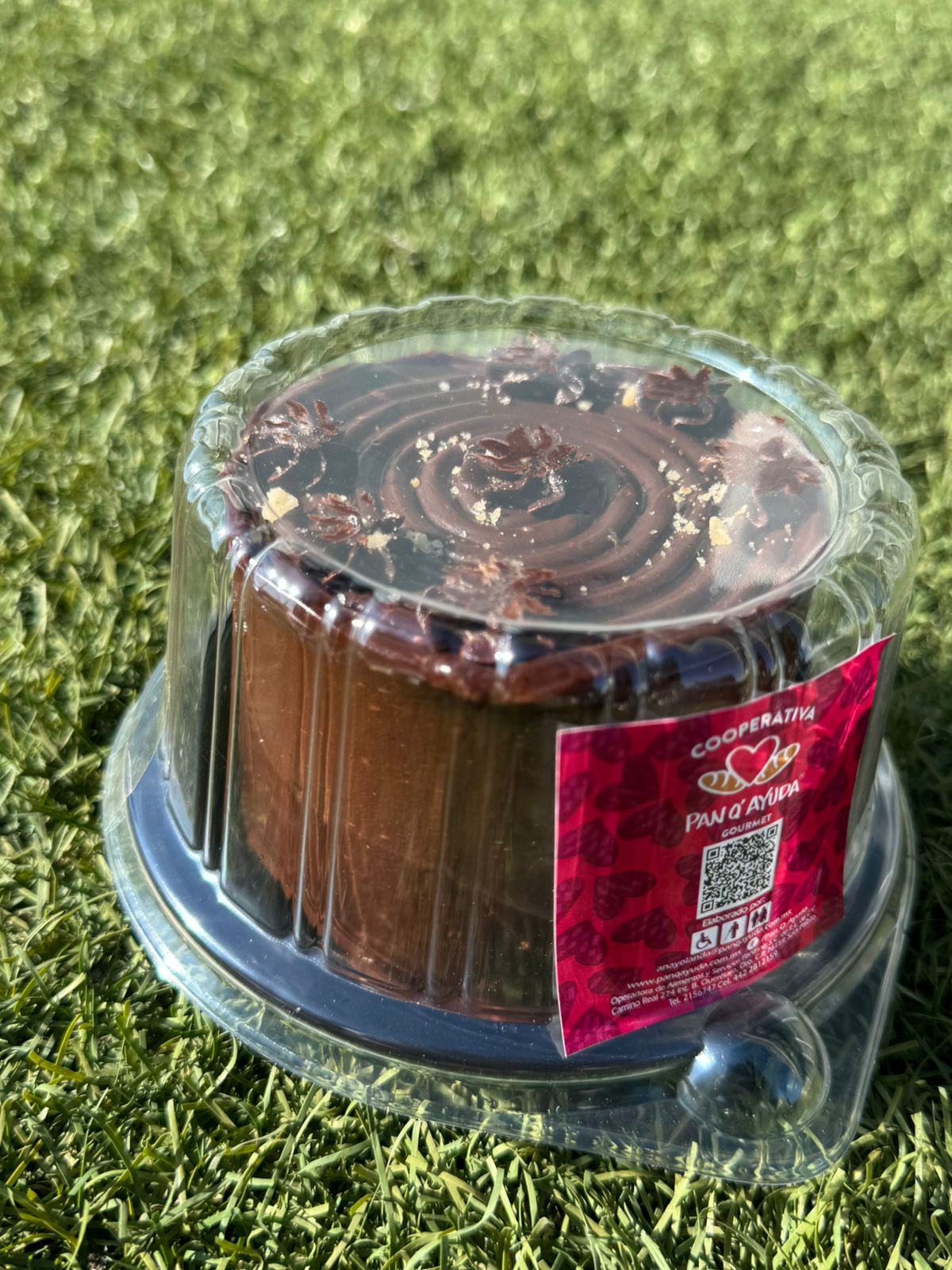 Pastel de chocolate con avellana - Mondrashop